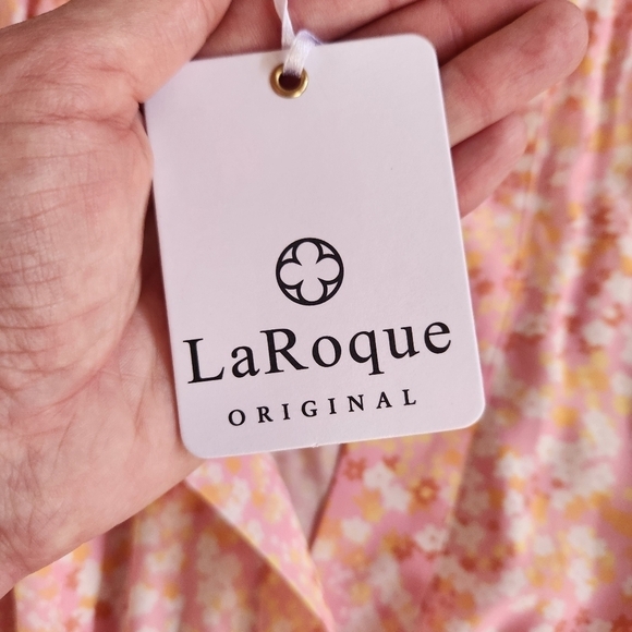 NWT LaRoque Cardiff Dress in Dainty Daisy, Size M - Picture 10 of 13